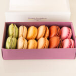 DidierFourreauChocolatier CoffretMacaronsTaille02